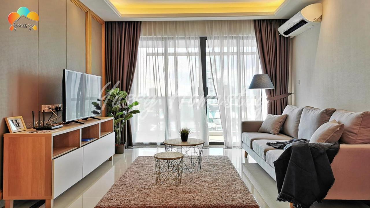 Yussy 2 Bedrooms Condo At R&F Princess Cove Johor Bahru Exterior photo